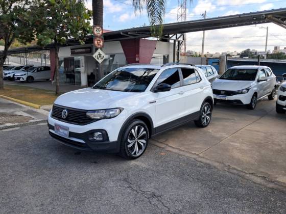 VOLKSWAGEN T-CROSS 1.0 200 TSI TOTAL FLEX AUTOMÁTICO VOLKSWAGEN T-CROSS 1.0 200 TSI TOTAL FLEX AUTOMÁTICO